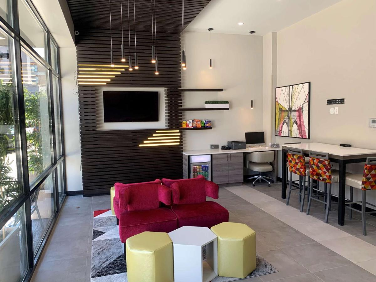Best Western Plus Brooklyn-Prospect Park Нью-Йорк Екстер'єр фото